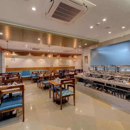 The Beacon Hotel 바도다라 외부 사진
