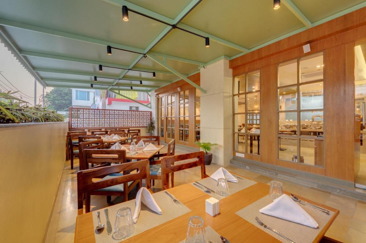 The Beacon Hotel 바도다라 외부 사진