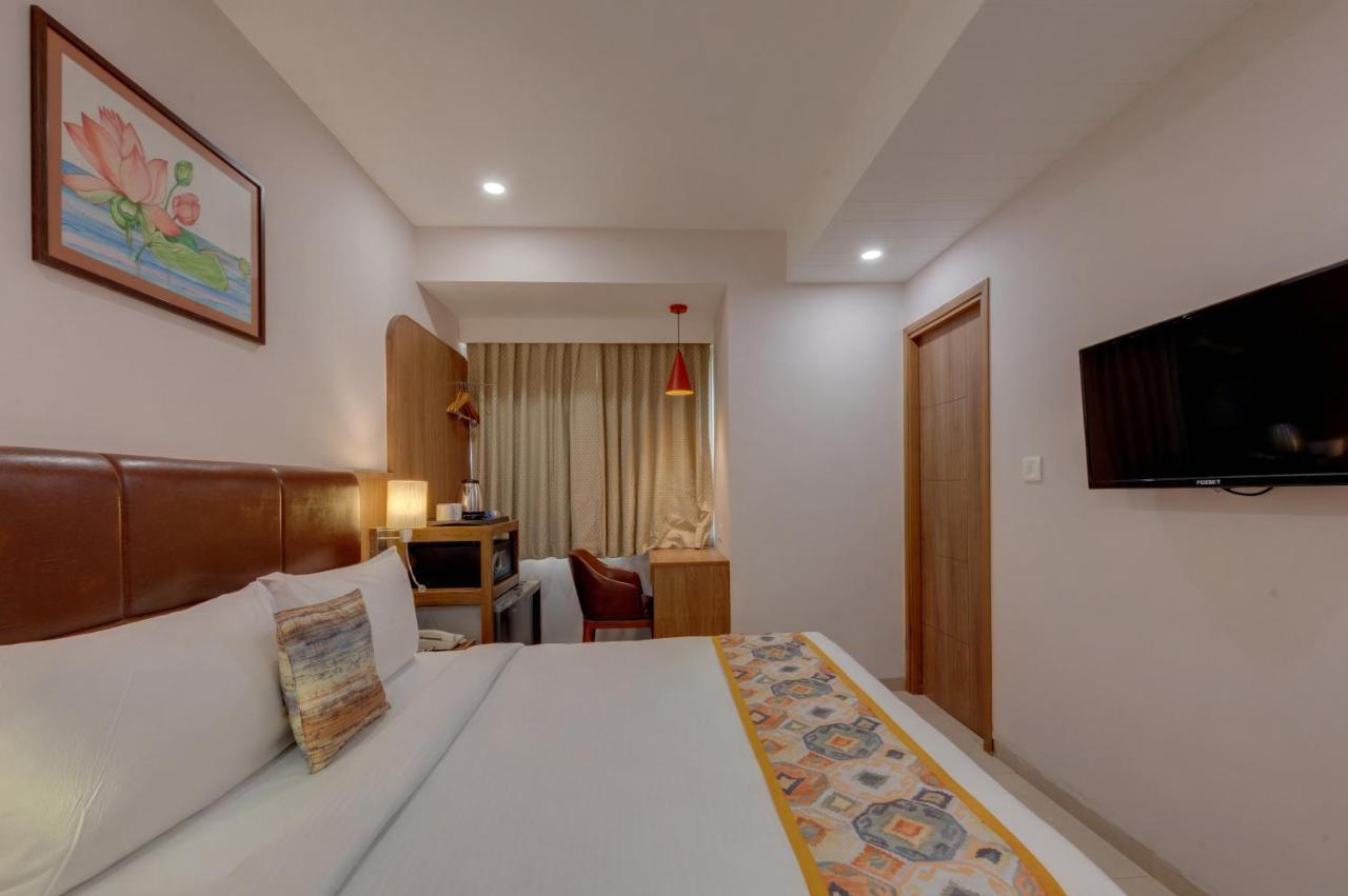 The Beacon Hotel 바도다라 외부 사진